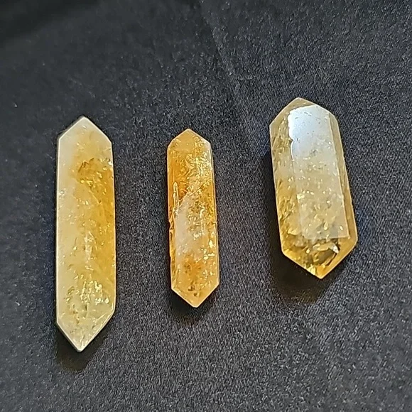 Yellow Tourmaline Stone Crystal Point - Picture 3 of 9